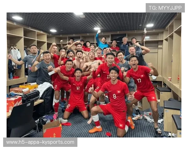 国足队长谈团队精神建设，中国足球队精神