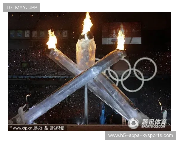 火炬点亮奥林匹克圣火台，奥林匹克圣火点燃